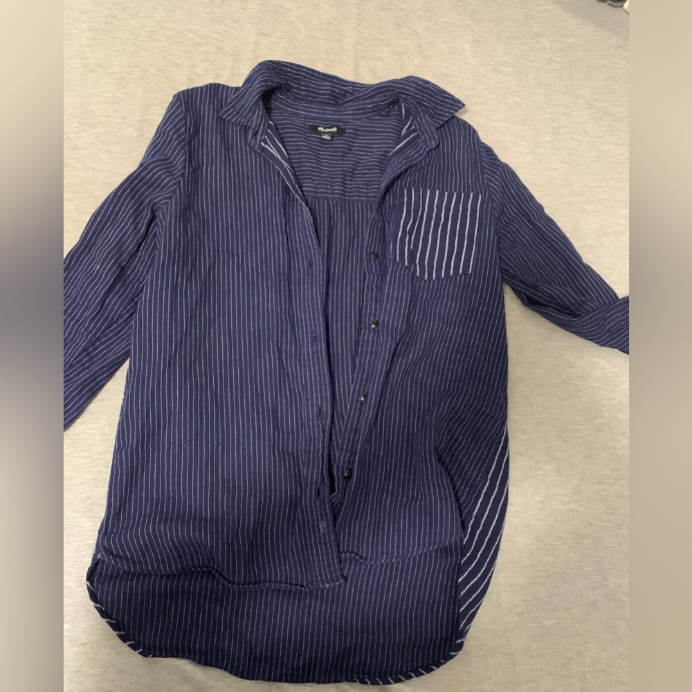 Madewell oversized button down long sleeve size small